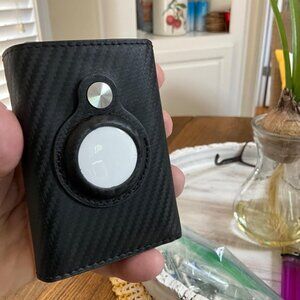 Mens Smart Wallet Card Holder for AirTag: Leather, Compatible with Apple Air Tag